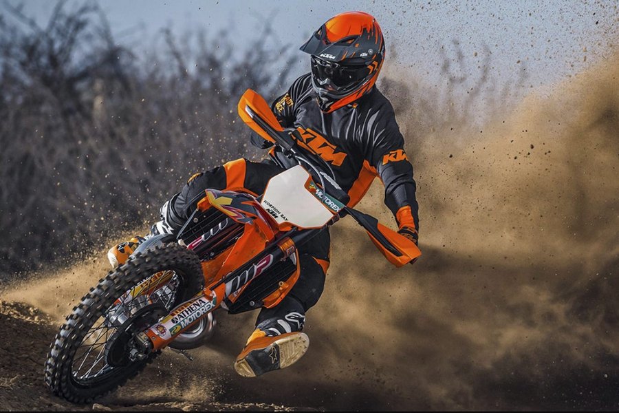 Essential Gear for a Safe Dirt Bike Riding Experience